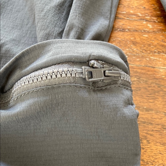 Vintage Y2K Prana 4/S Low Rise Gray Convertible Cargo Flared Pants Shorts Capris - Picture 13 of 14